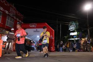 BIB: 4183, 3429
                            <button type="button" onclick="openModal(26265347)" class="btn btn-primary btn-sm float-right btn-popup" data-toggle="modal" data-target=".modal-high-quality">
                        <i class="fas fa-shopping-cart"></i> Add to Cart
                    </button>
                                            <button type="button" onclick="isThisMe(26265347, true)" class="btn btn-success btn-sm float-right btn-popup btn-isme hidden" data-toggle="tooltip" data-placement="bottom" title="นี่คือรูปของคุณใช่ไหม คลิกที่นี่เพื่อเอาเข้าอัลบั้ม">
                        <i class="fas fa-plus"></i> Add to album
                    </button>
                    <button type="button" onclick="isThisMe(26265347, false)" class="btn btn-warning btn-sm float-right btn-popup btn-isnotme hidden">
                        <i class="fas fa-ban"></i> Remove from album
                    </button>